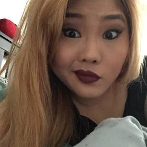 Meet your Posher, Juliana